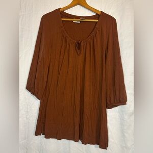 Chicos Women’s 3/4 Sleeve Pullover Brown Top size 2 Key Hole Front